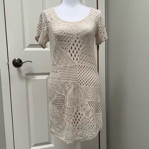 ECOTÉ SHORT SLEEVE LACE OVERLAY DRESS BEIGE XS